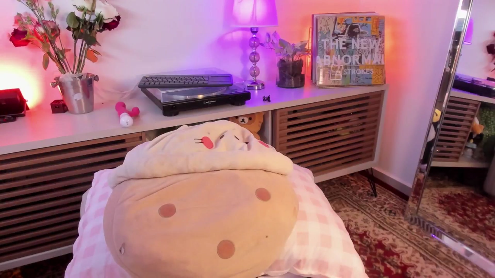 Gallery image thumbnail from kittieEVIL's myfreecams stream on, 03/04/2026, 20:43 image 20 of 20