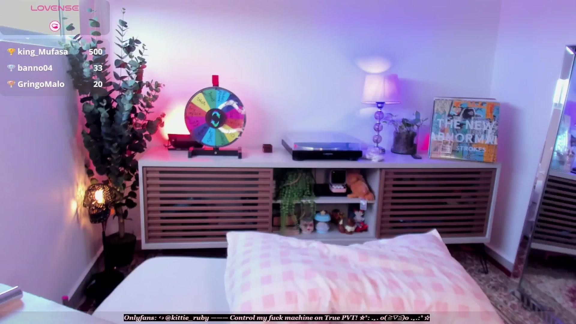 Gallery image thumbnail from kittieEVIL's myfreecams stream on, 03/20/2026, 23:35 image 5 of 20