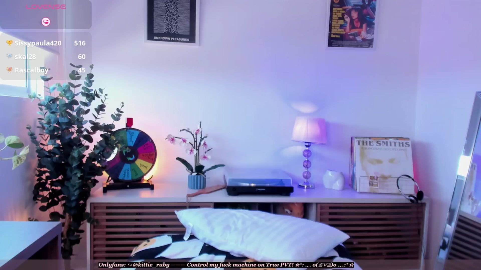 Gallery image thumbnail from kittieEVIL's myfreecams stream on, 03/29/2026, 19:21 image 6 of 20