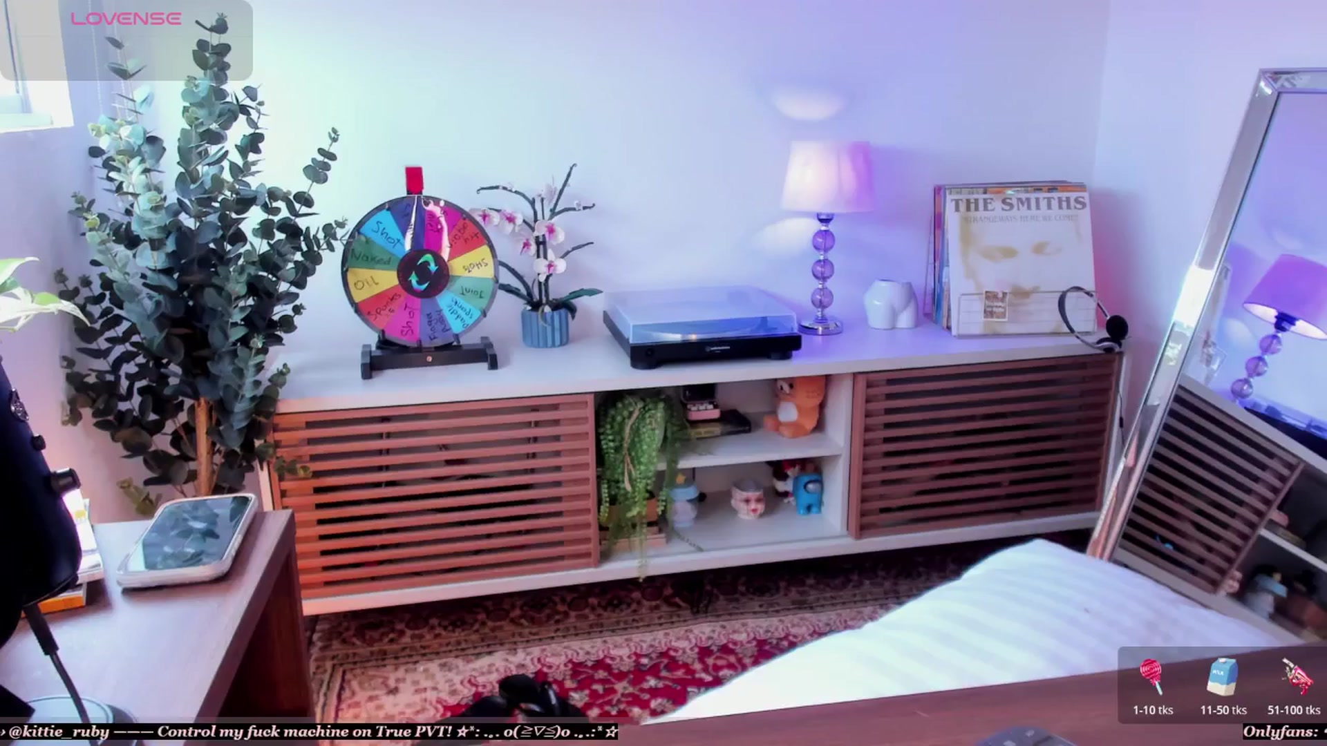 Gallery image thumbnail from kittieEVIL's myfreecams stream on, 04/06/2026, 16:04 image 1 of 20