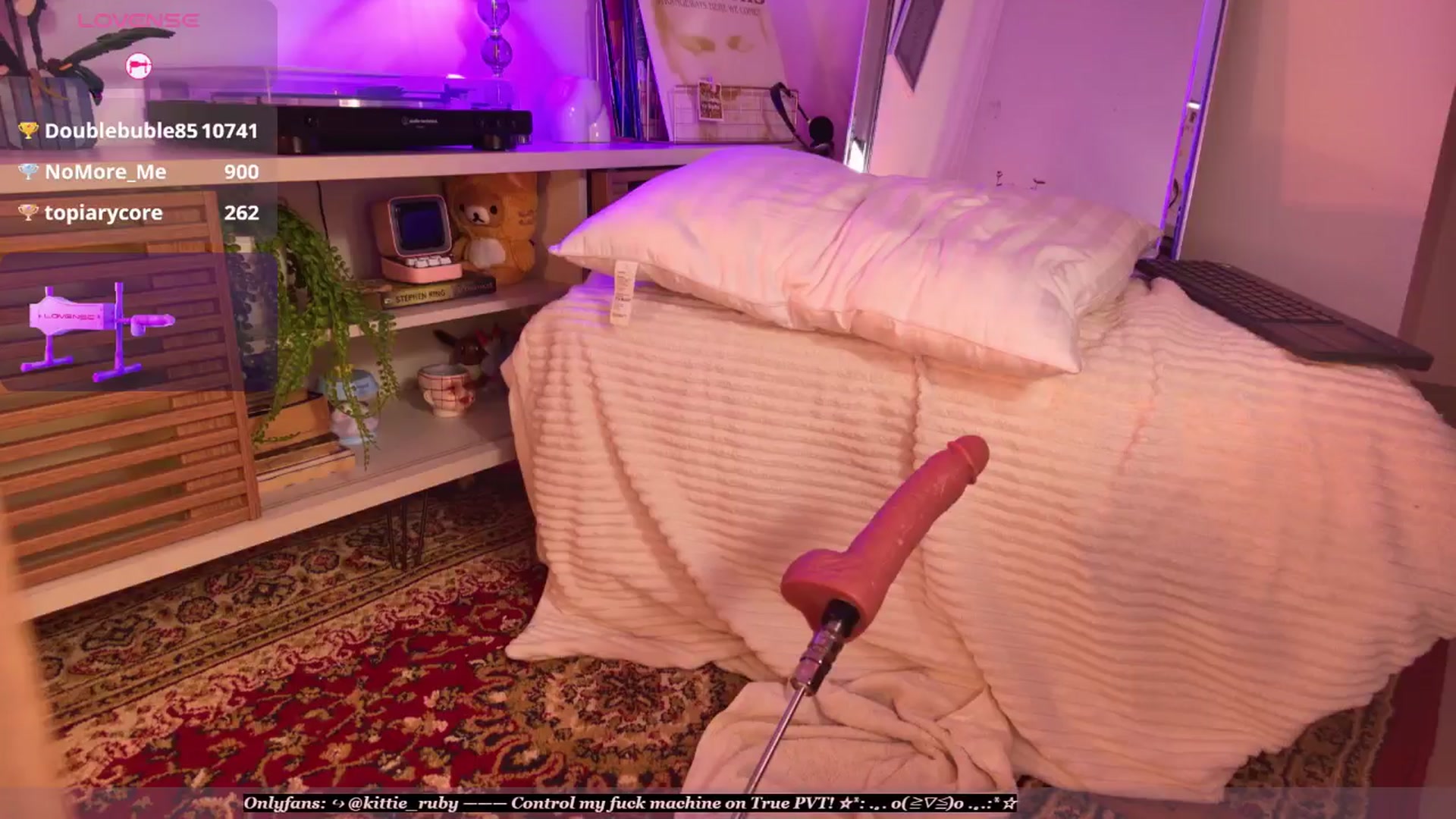 Gallery image thumbnail from kittieEVIL's myfreecams stream on, 04/06/2026, 23:36 image 15 of 20