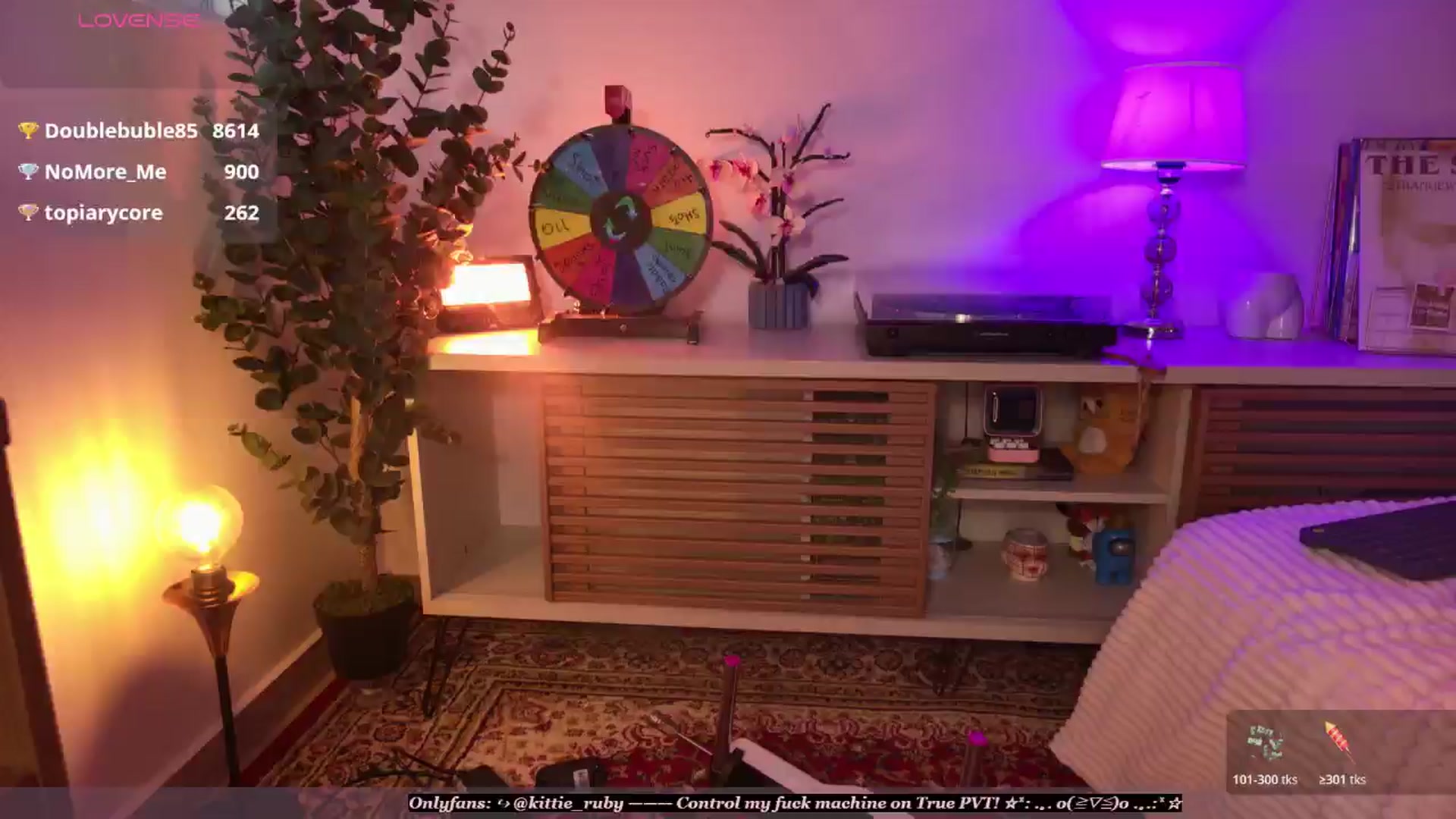 Gallery image thumbnail from kittieEVIL's myfreecams stream on, 04/06/2026, 23:36 image 2 of 20