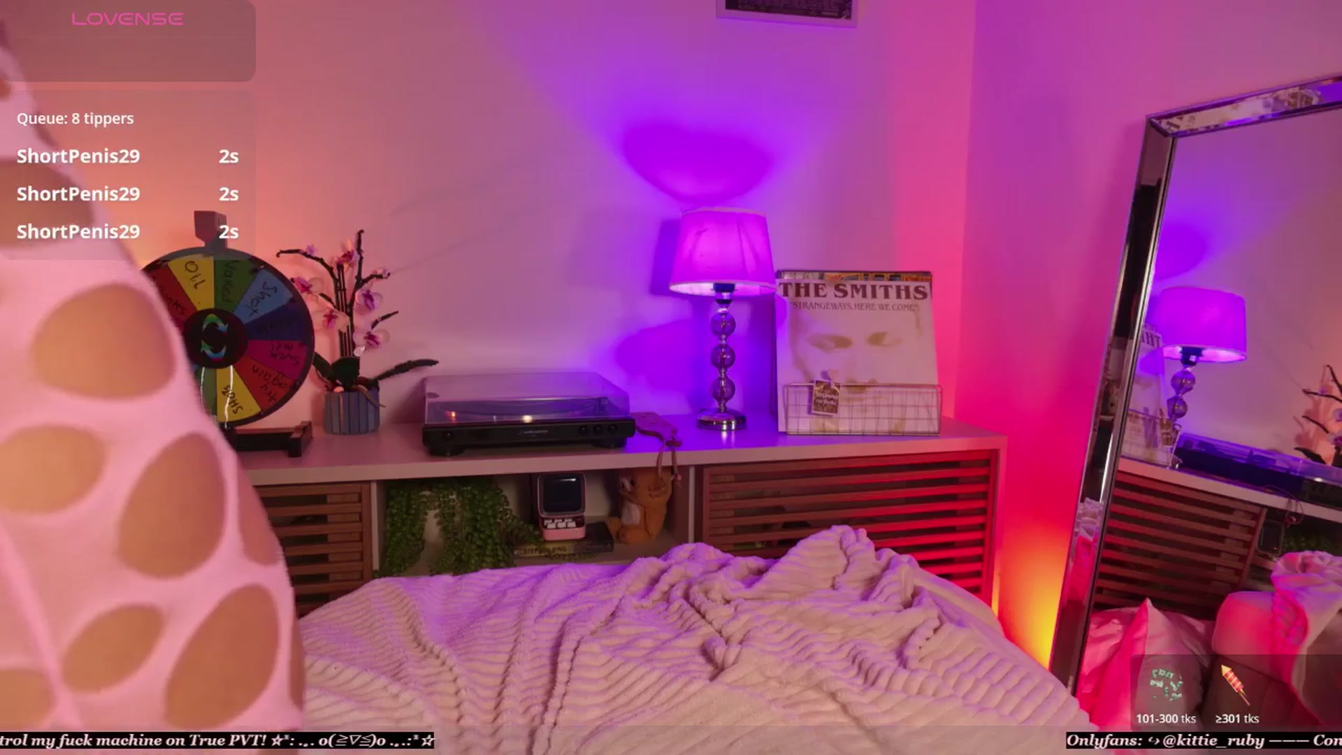 Gallery image thumbnail from kittieEVIL's myfreecams stream on, 04/18/2026, 01:50 image 17 of 20