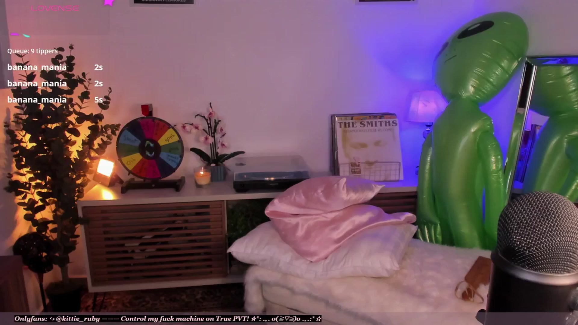 Gallery image thumbnail from kittieEVIL's myfreecams stream on, 05/03/2026, 24:51 image 2 of 20