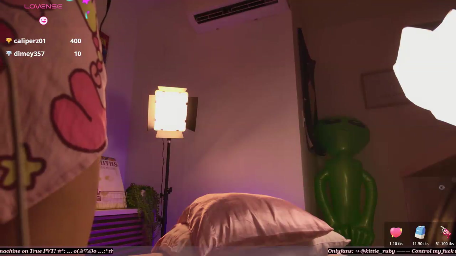Gallery image thumbnail from kittieEVIL's myfreecams stream on, 05/12/2026, 24:01 image 14 of 20