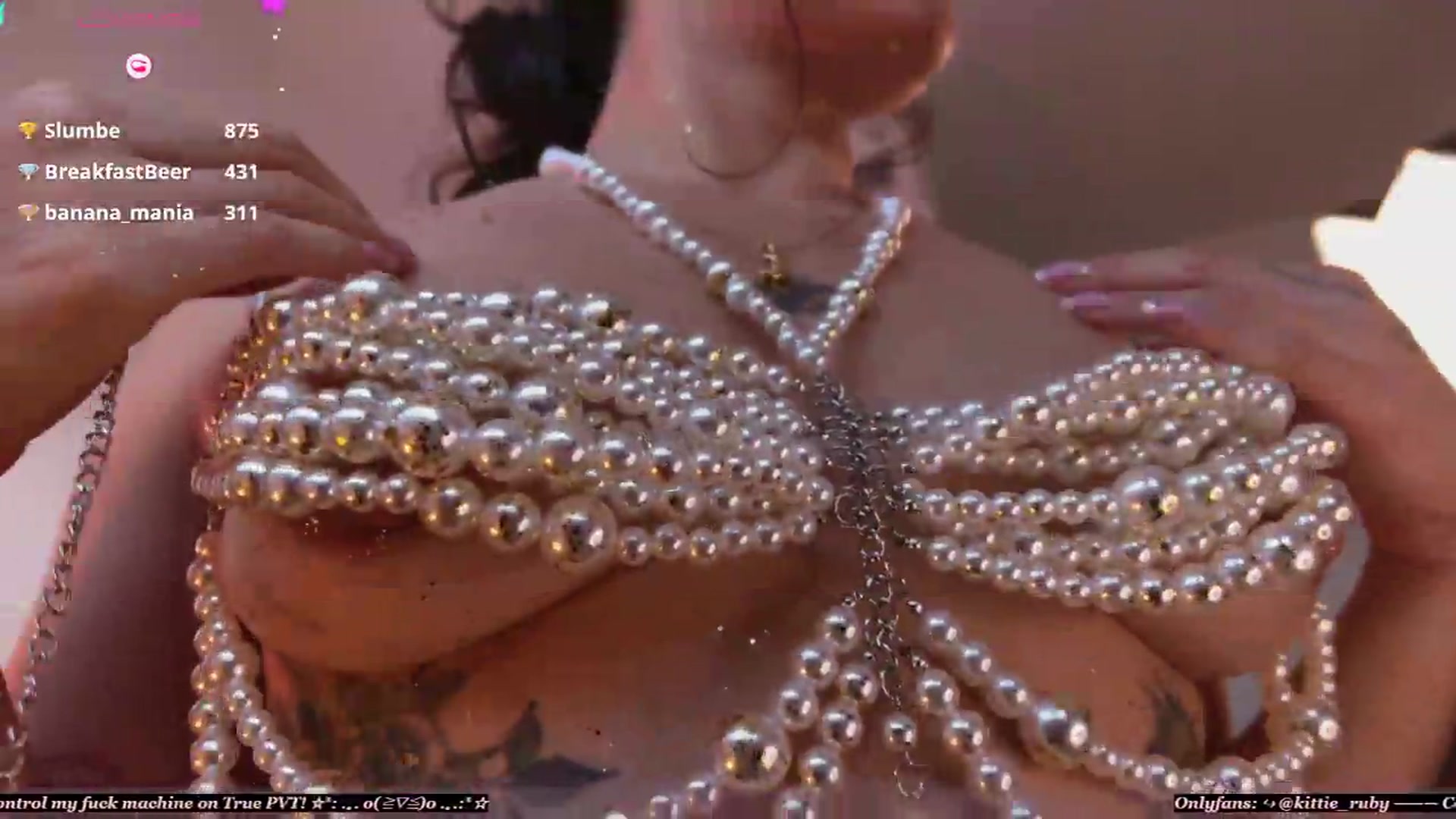 Gallery image thumbnail from kittieEVIL's myfreecams stream on, 05/18/2026, 22:17 image 12 of 20