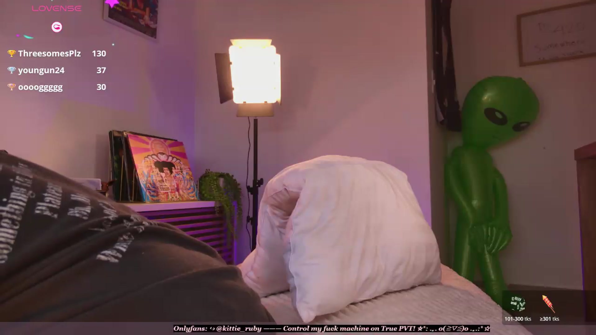 Gallery image thumbnail from kittieEVIL's myfreecams stream on, 06/06/2026, 18:25 image 9 of 20