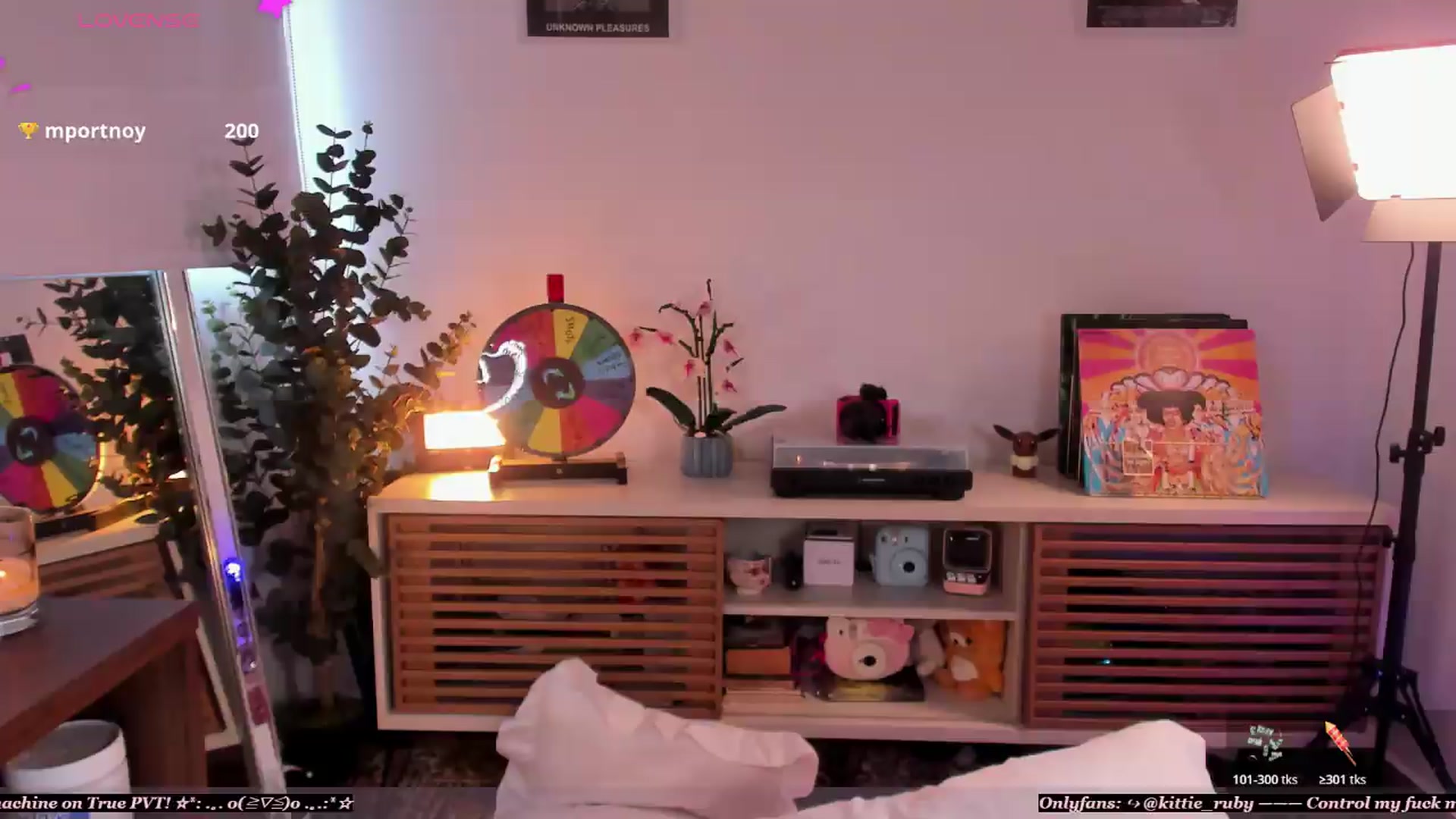 Gallery image thumbnail from kittieEVIL's myfreecams stream on, 06/28/2026, 20:36 image 8 of 20