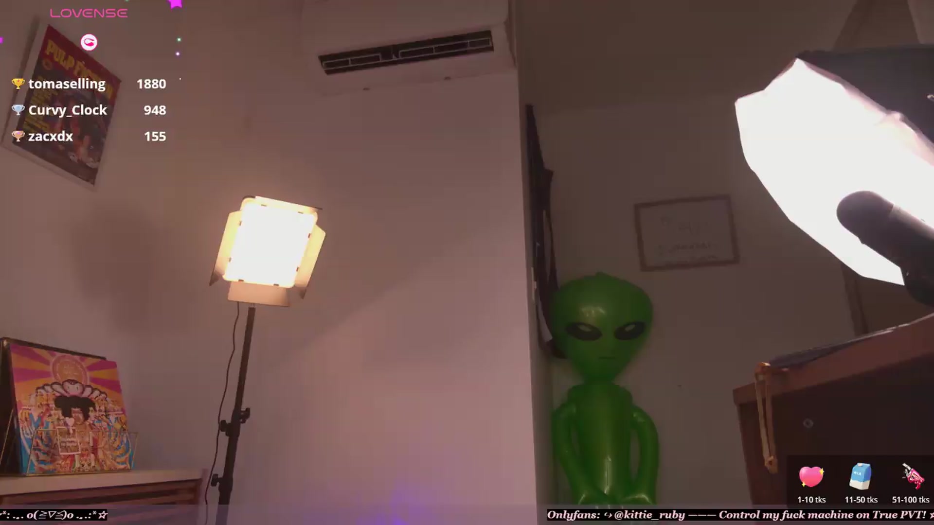 Gallery image thumbnail from kittieEVIL's myfreecams stream on, 06/29/2026, 18:02 image 16 of 20