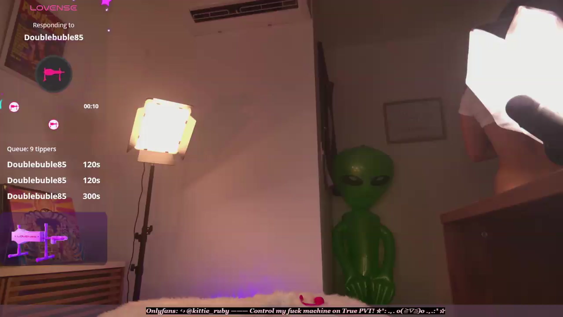 Gallery image thumbnail from kittieEVIL's myfreecams stream on, 06/29/2026, 19:01 image 2 of 20