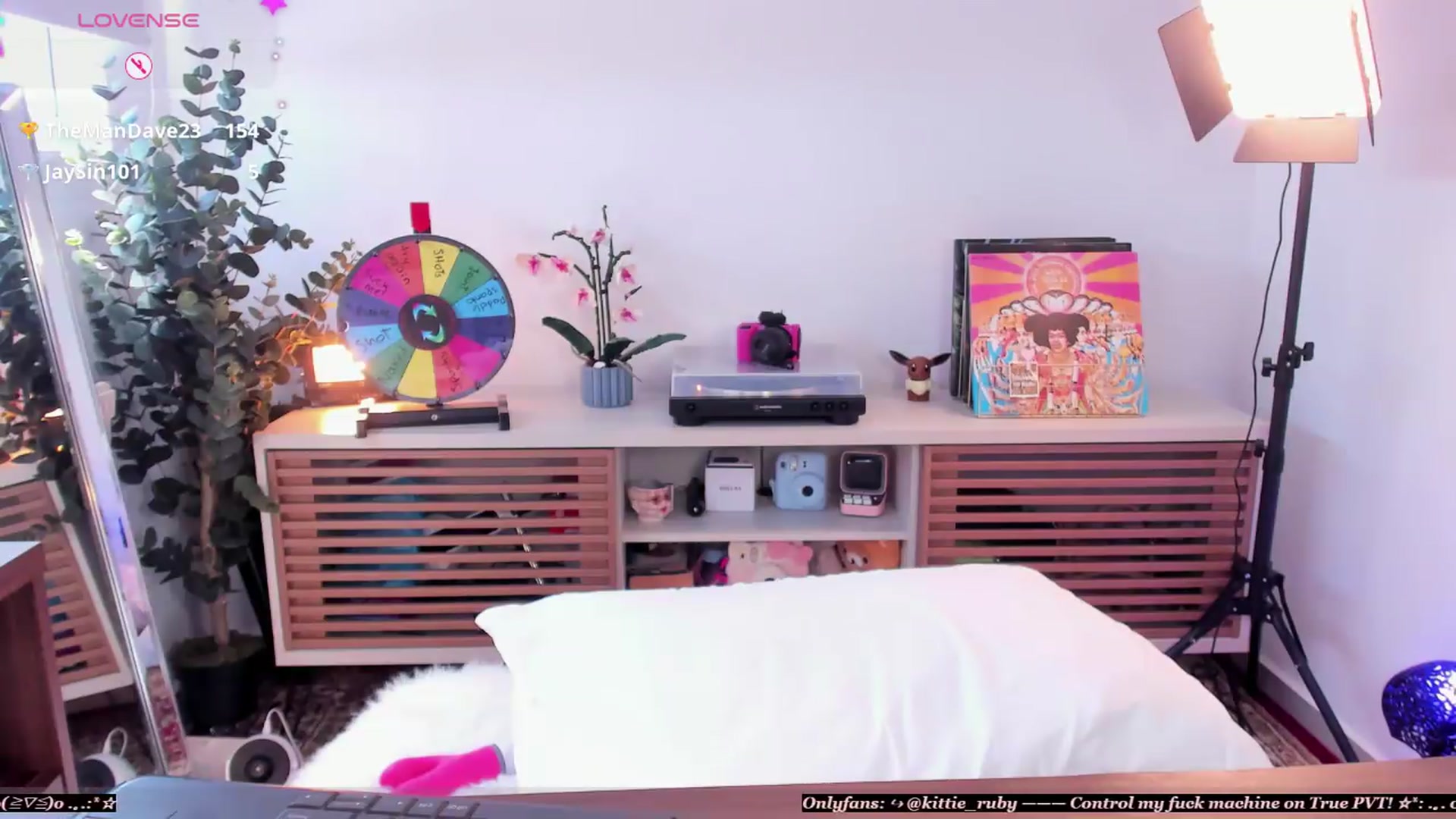 Gallery image thumbnail from kittieEVIL's myfreecams stream on, 06/30/2026, 16:52 image 7 of 20