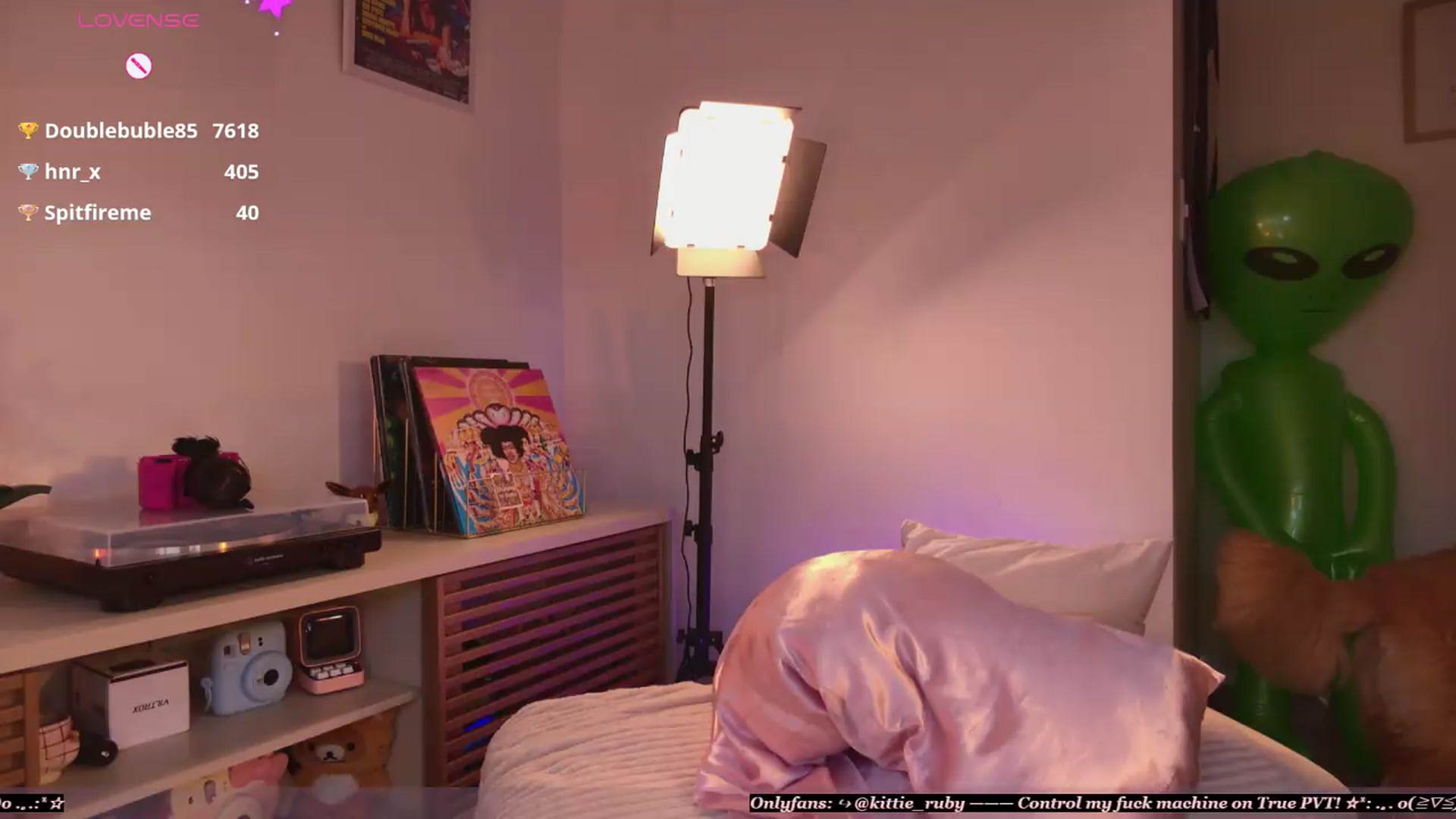 Gallery image thumbnail from kittieEVIL's myfreecams stream on, 07/06/2026, 19:46 image 2 of 20