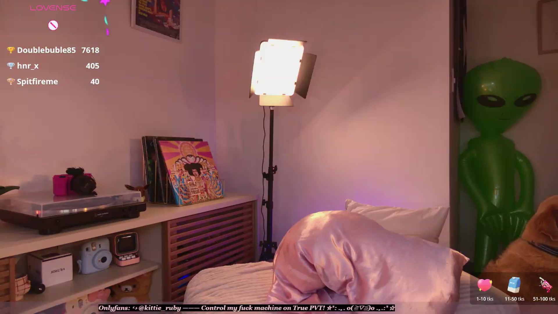 Gallery image thumbnail from kittieEVIL's myfreecams stream on, 07/06/2026, 19:46 image 5 of 20