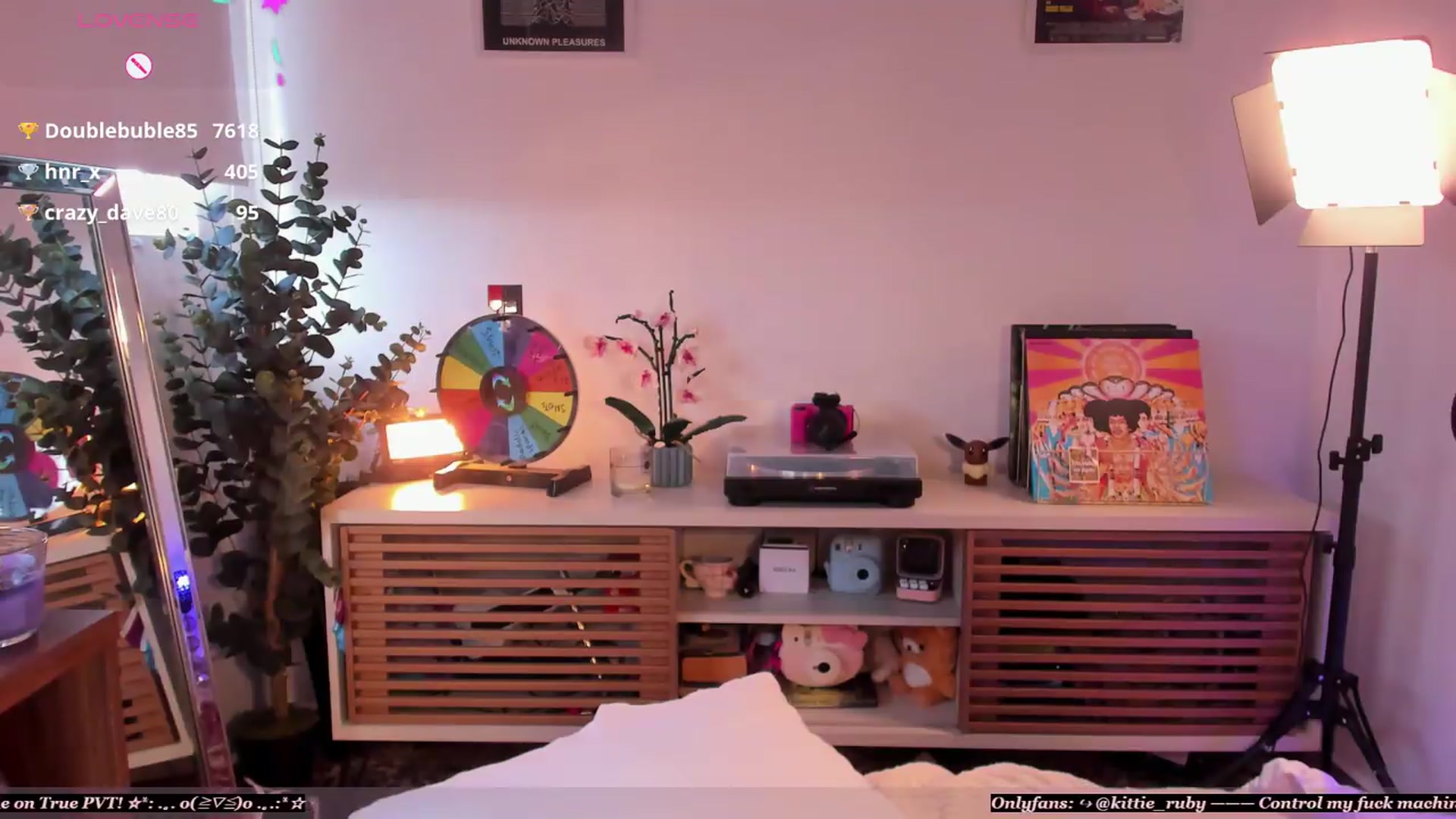 Gallery image thumbnail from kittieEVIL's myfreecams stream on, 07/06/2026, 22:03 image 13 of 20