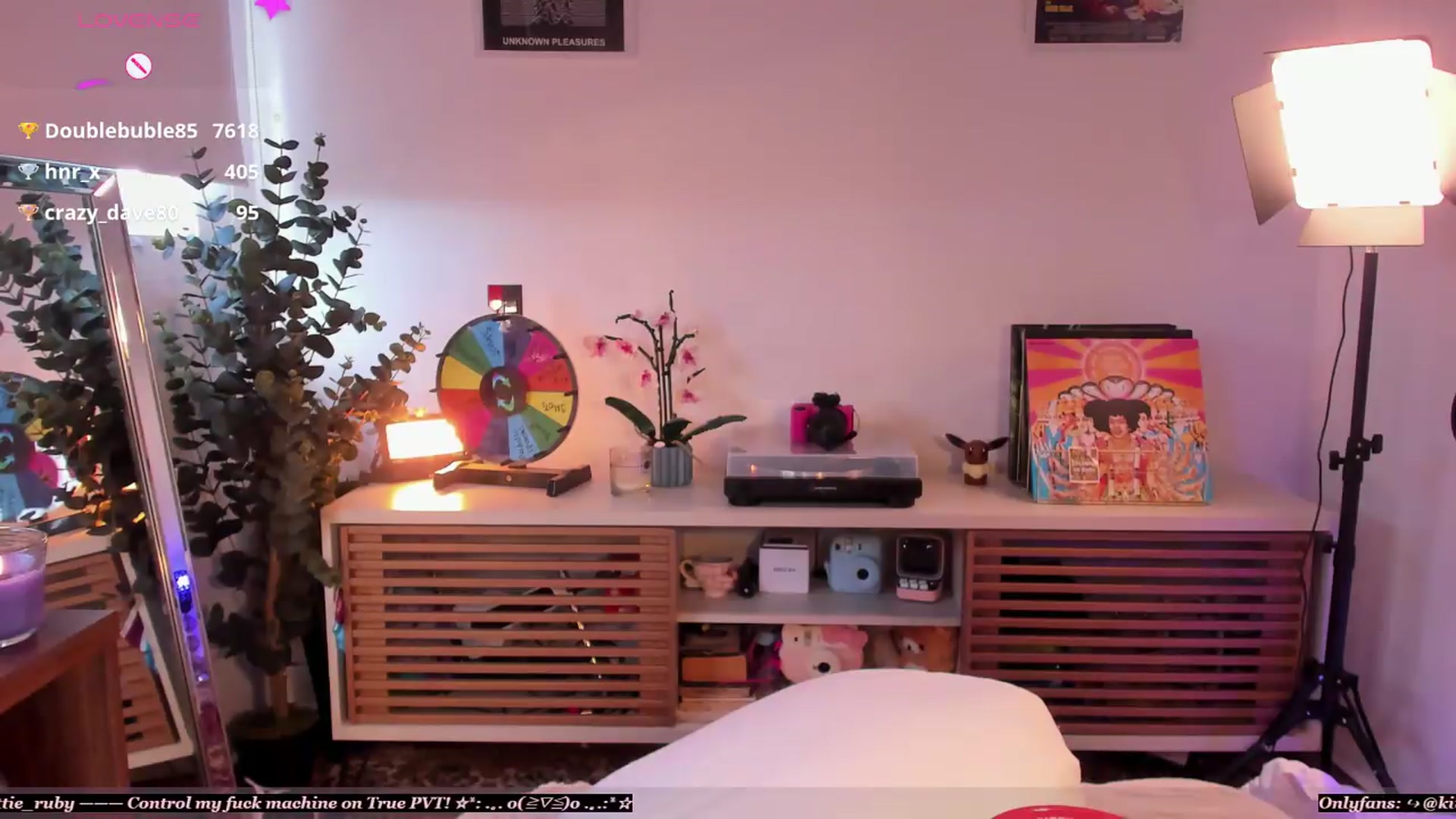 Gallery image thumbnail from kittieEVIL's myfreecams stream on, 07/06/2026, 22:03 image 10 of 20
