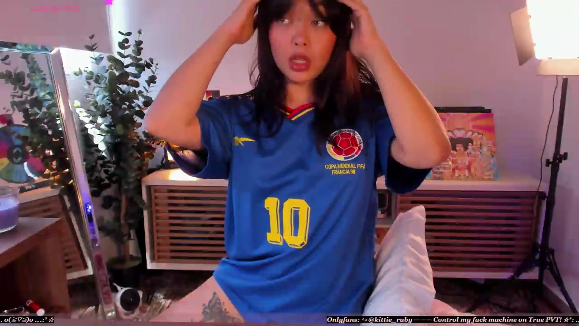 Gallery image thumbnail from kittieEVIL's myfreecams stream on, 07/07/2026, 16:28 image 3 of 20