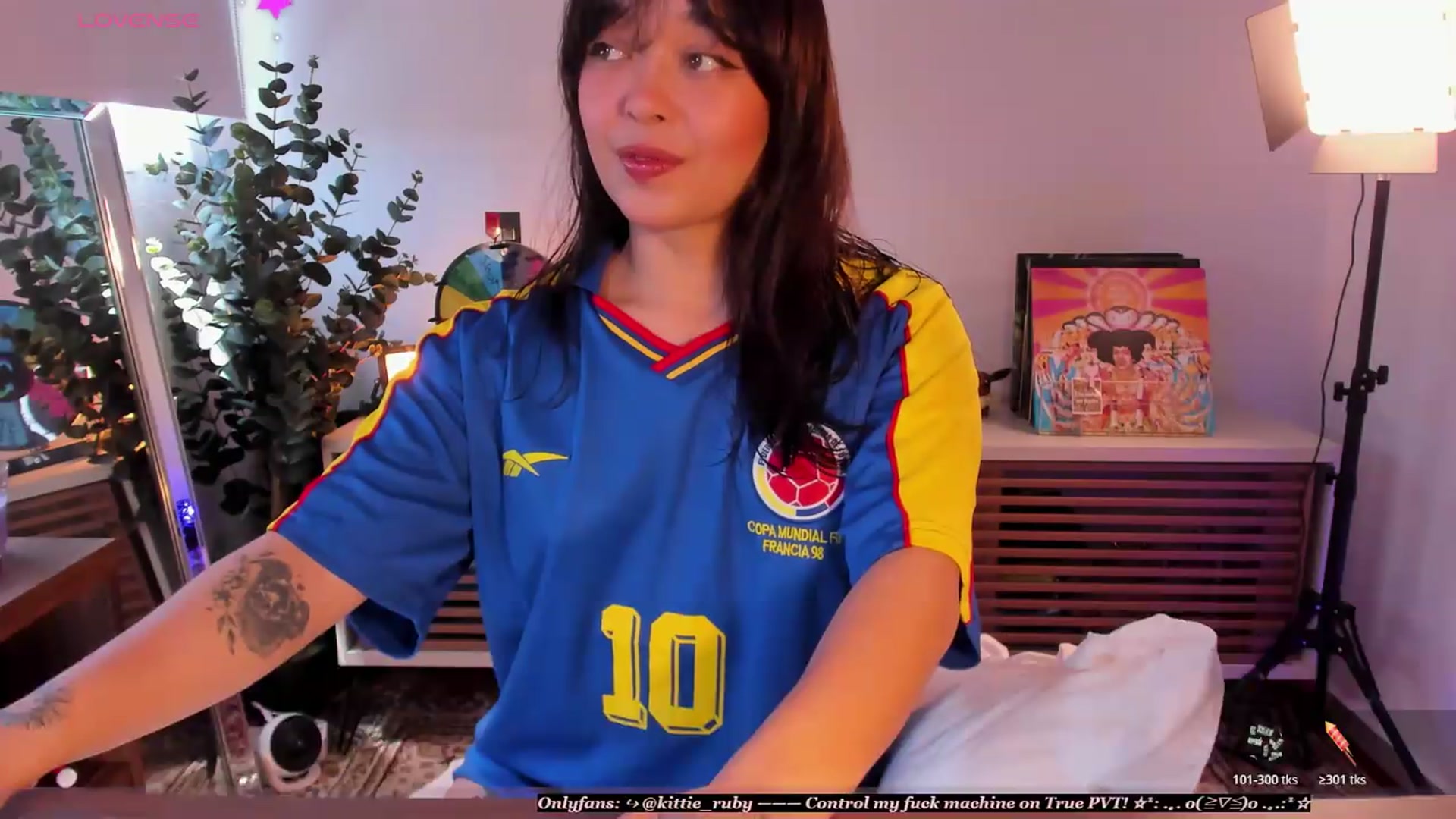 Gallery image thumbnail from kittieEVIL's myfreecams stream on, 07/07/2026, 16:28 image 2 of 20