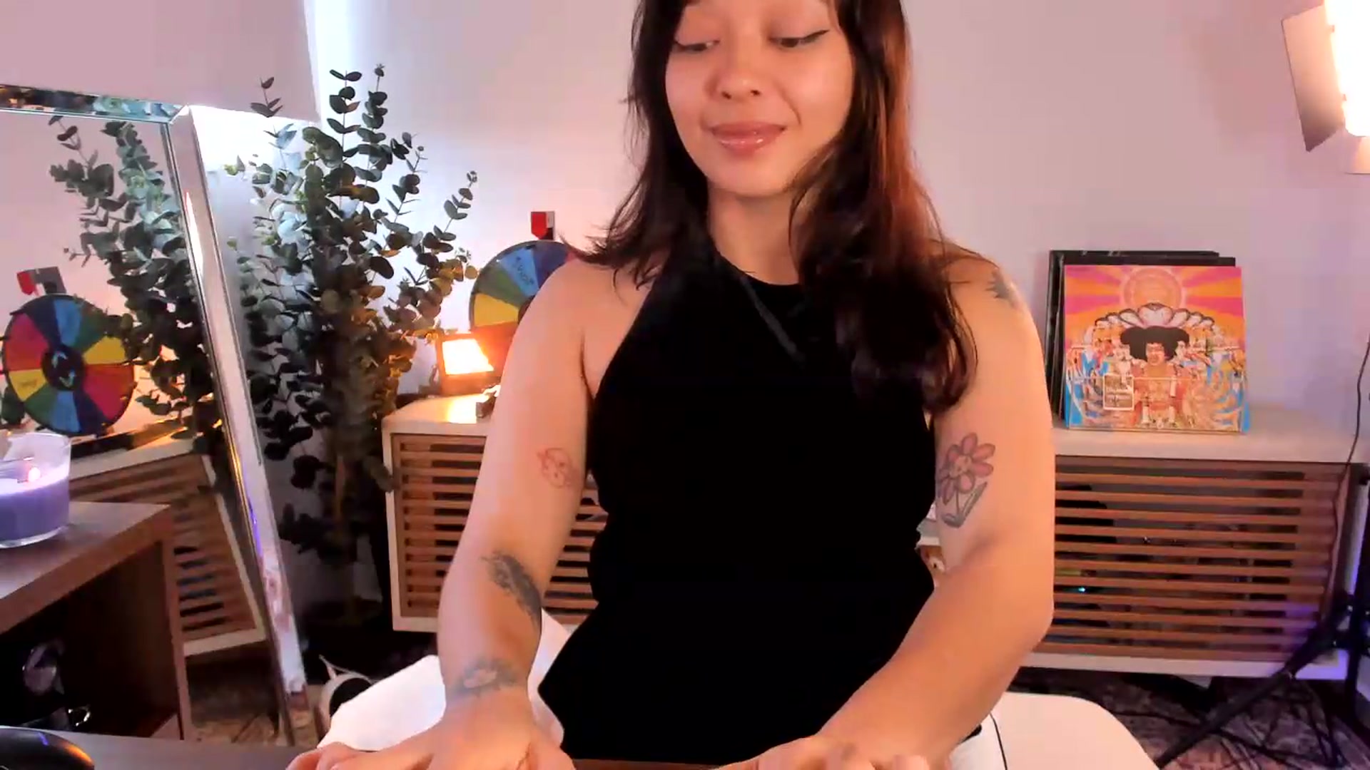 Gallery image thumbnail from kittieEVIL's myfreecams stream on, 07/10/2026, 18:32 image 13 of 20