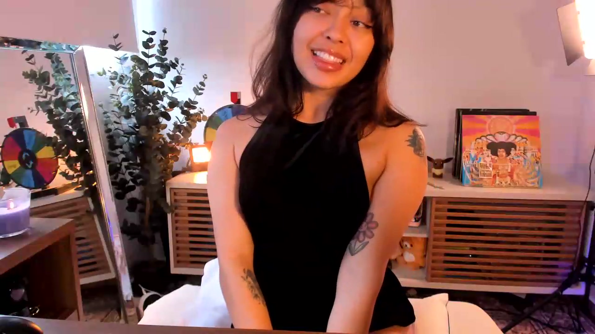 Gallery image thumbnail from kittieEVIL's myfreecams stream on, 07/10/2026, 18:32 image 8 of 20