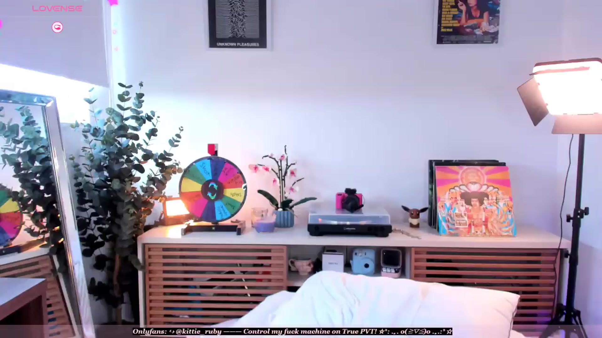 Gallery image thumbnail from kittieEVIL's myfreecams stream on, 07/11/2026, 20:41 image 10 of 20