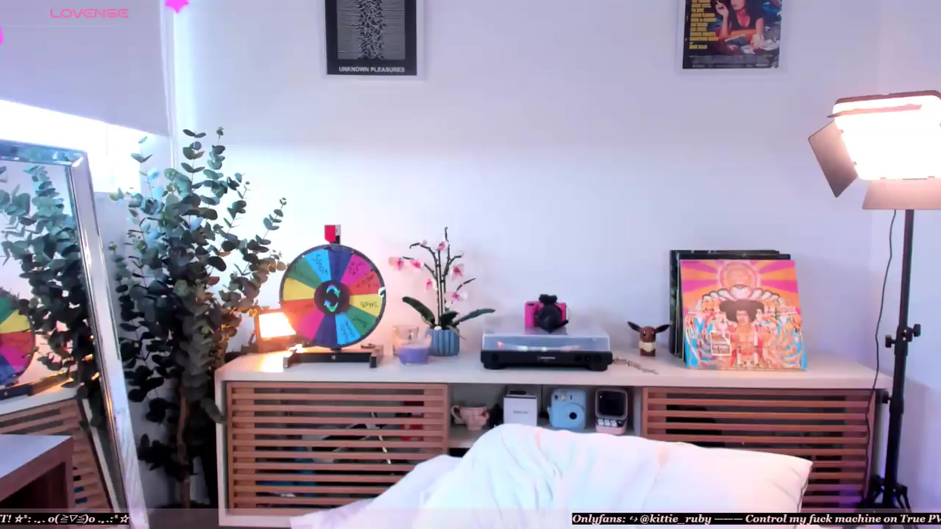 Gallery image thumbnail from kittieEVIL's myfreecams stream on, 07/11/2026, 20:41 image 7 of 20