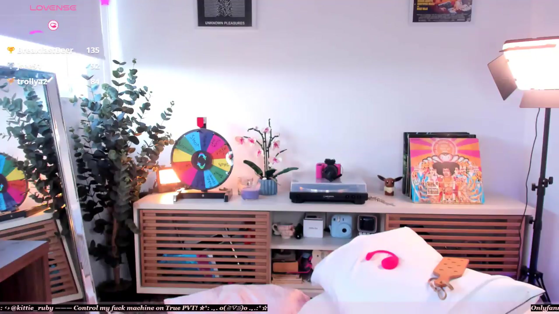 Gallery image thumbnail from kittieEVIL's myfreecams stream on, 07/11/2026, 22:32 image 8 of 20