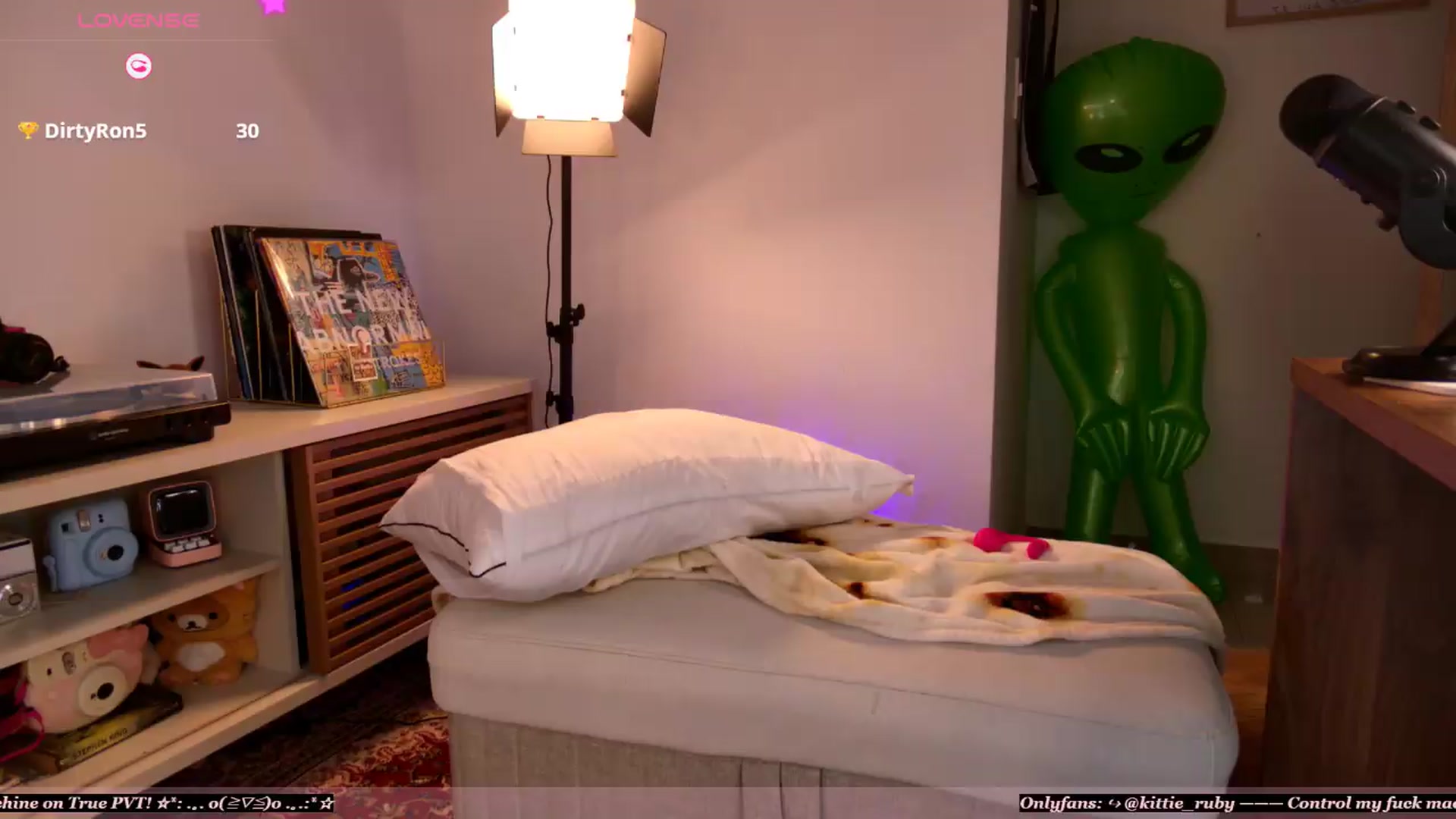Gallery image thumbnail from kittieEVIL's myfreecams stream on, 07/17/2026, 19:30 image 4 of 20