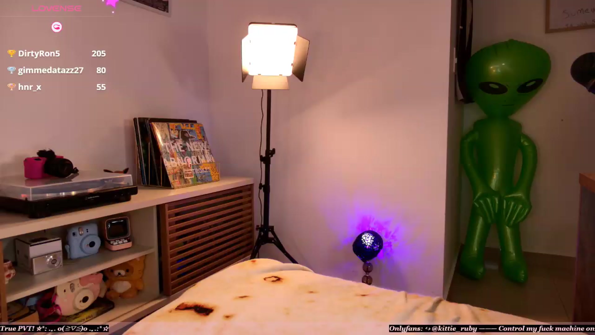 Gallery image thumbnail from kittieEVIL's myfreecams stream on, 07/17/2026, 19:30 image 10 of 20