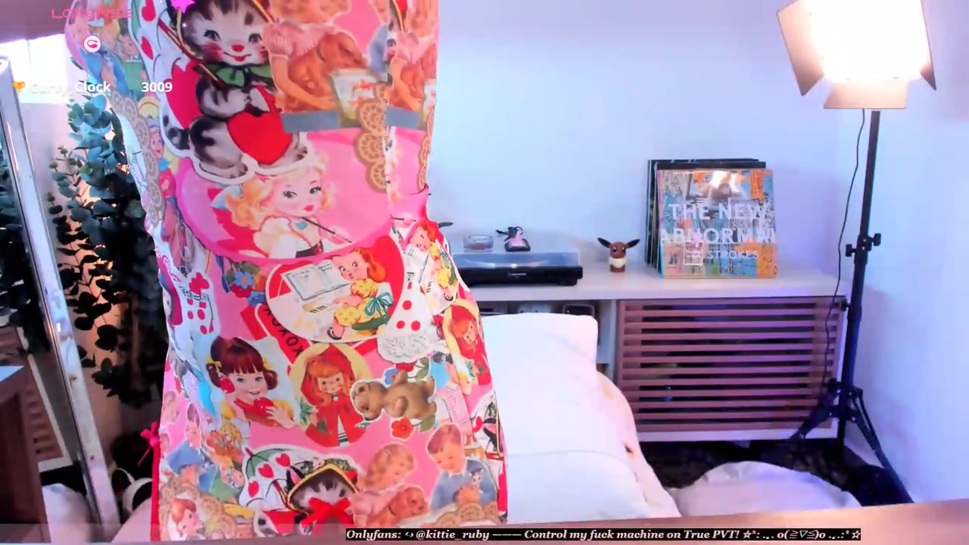 Gallery image thumbnail from kittieEVIL's myfreecams stream on, 07/22/2026, 21:28 image 3 of 20