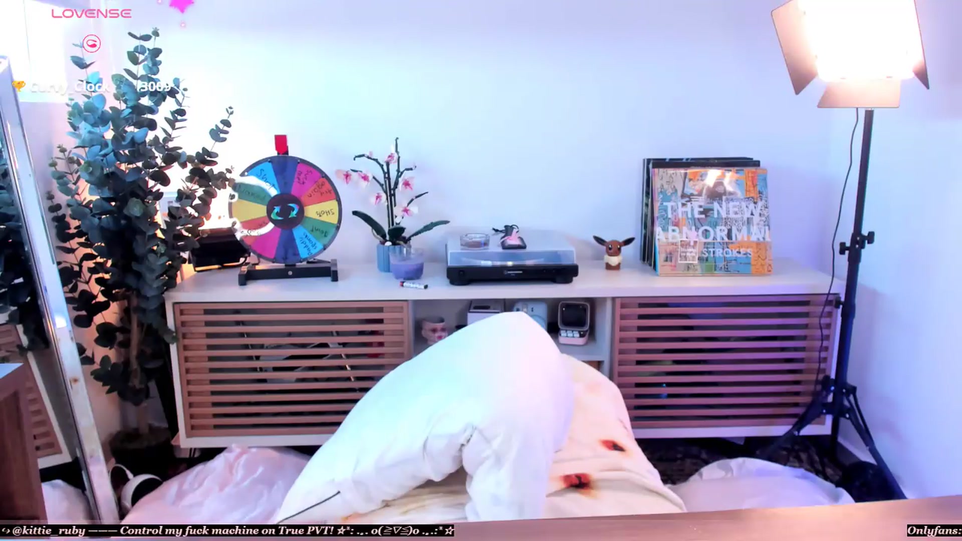 Gallery image thumbnail from kittieEVIL's myfreecams stream on, 07/22/2026, 21:28 image 4 of 20
