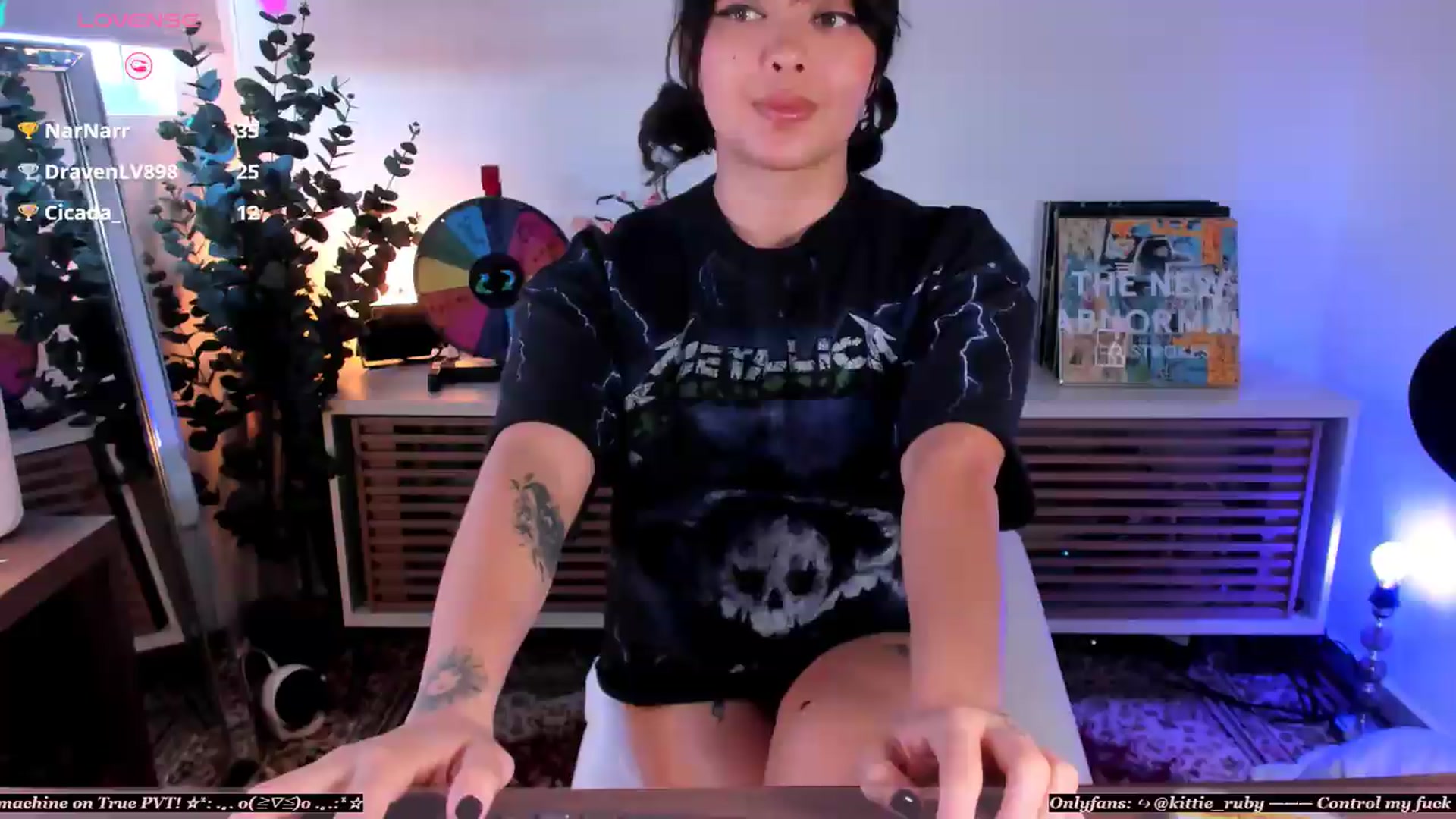Gallery image thumbnail from kittieEVIL's myfreecams stream on, 07/28/2026, 20:19 image 8 of 20