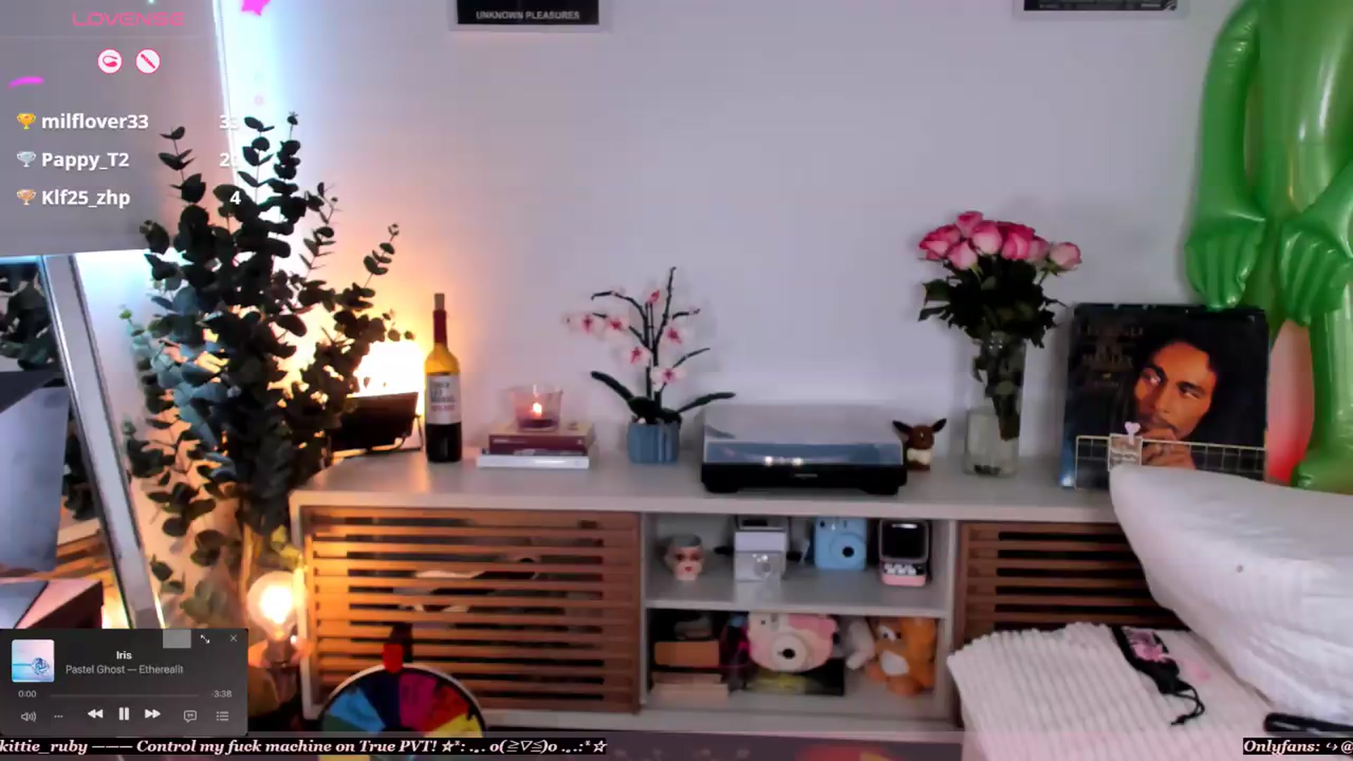 Gallery image thumbnail from kittieEVIL's myfreecams stream on, 08/19/2026, 18:21 image 13 of 20