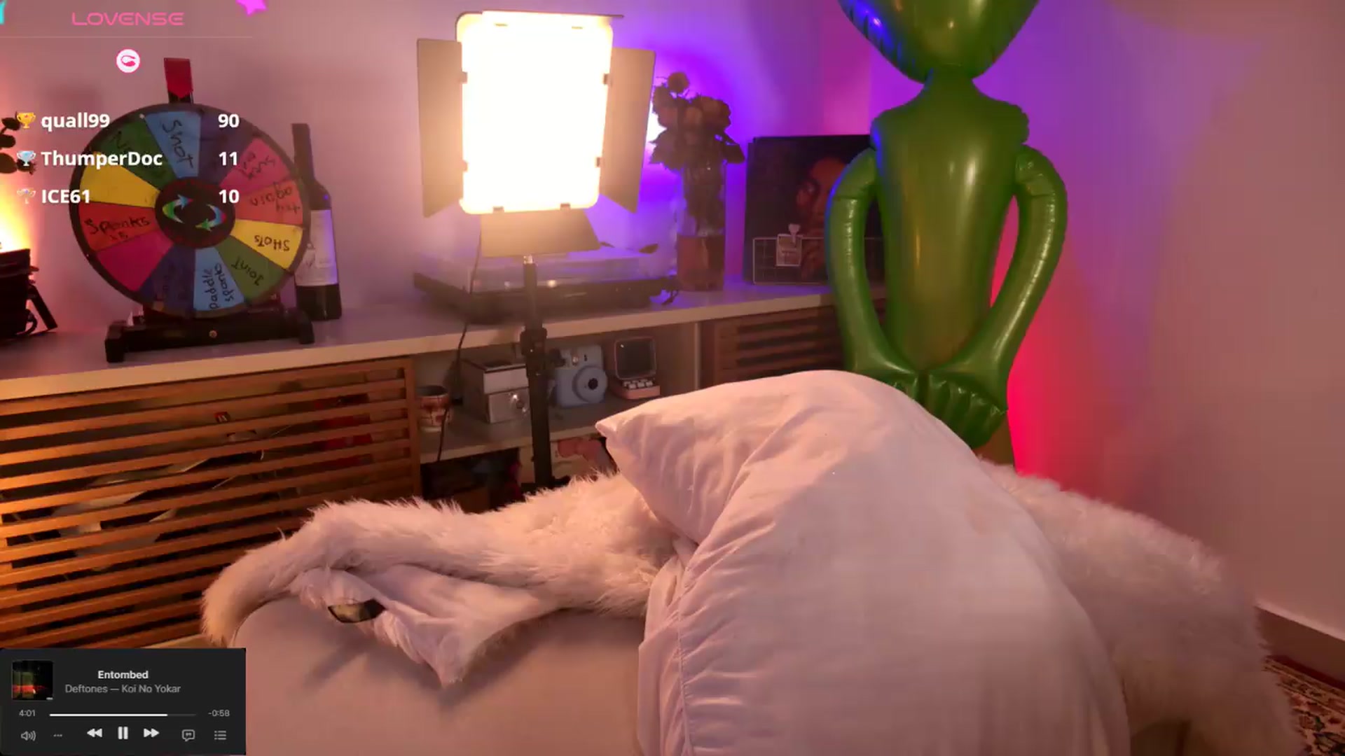 Gallery image thumbnail from kittieEVIL's myfreecams stream on, 09/09/2026, 17:50 image 12 of 20
