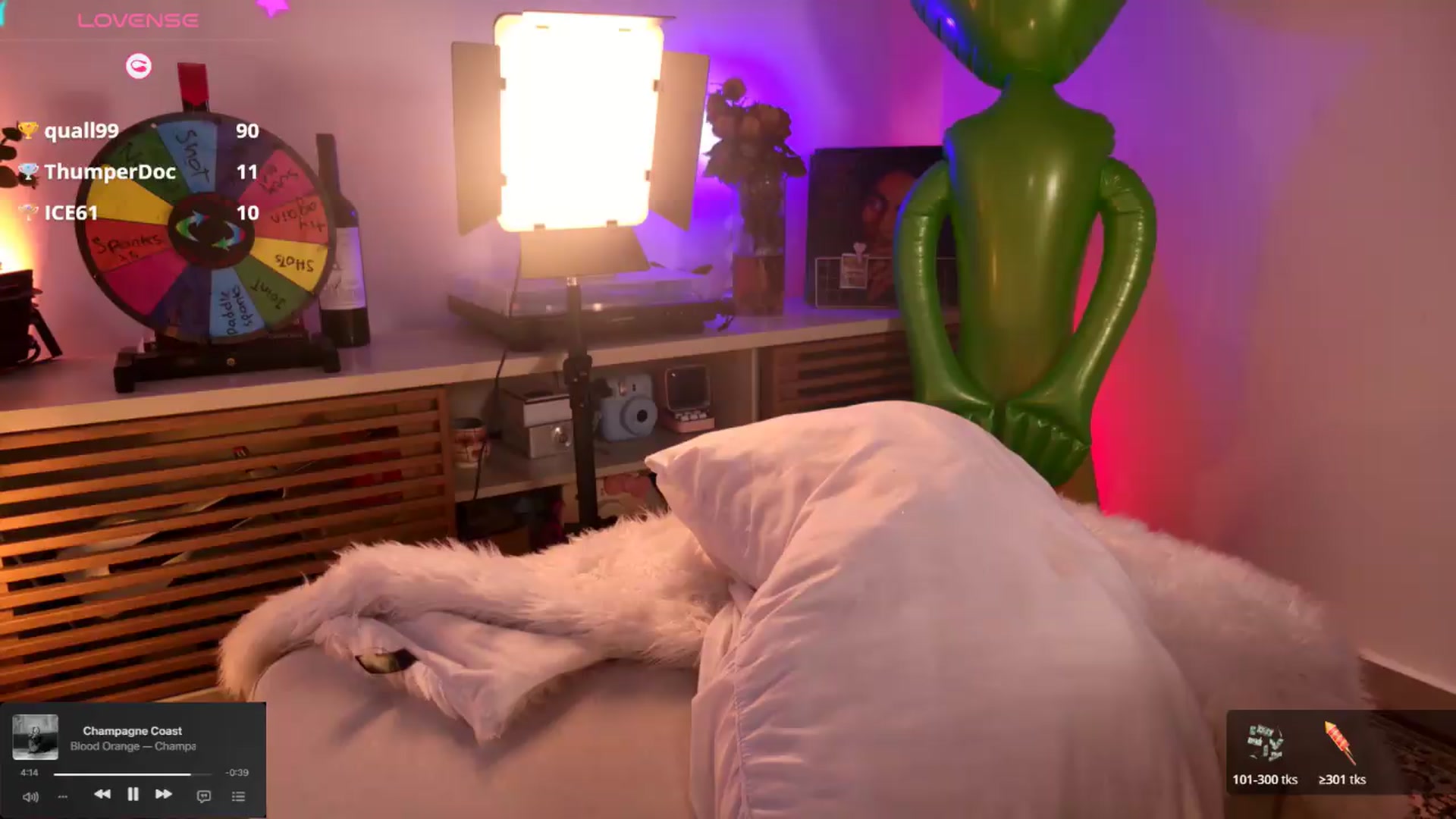 Gallery image thumbnail from kittieEVIL's myfreecams stream on, 09/09/2026, 17:50 image 16 of 20