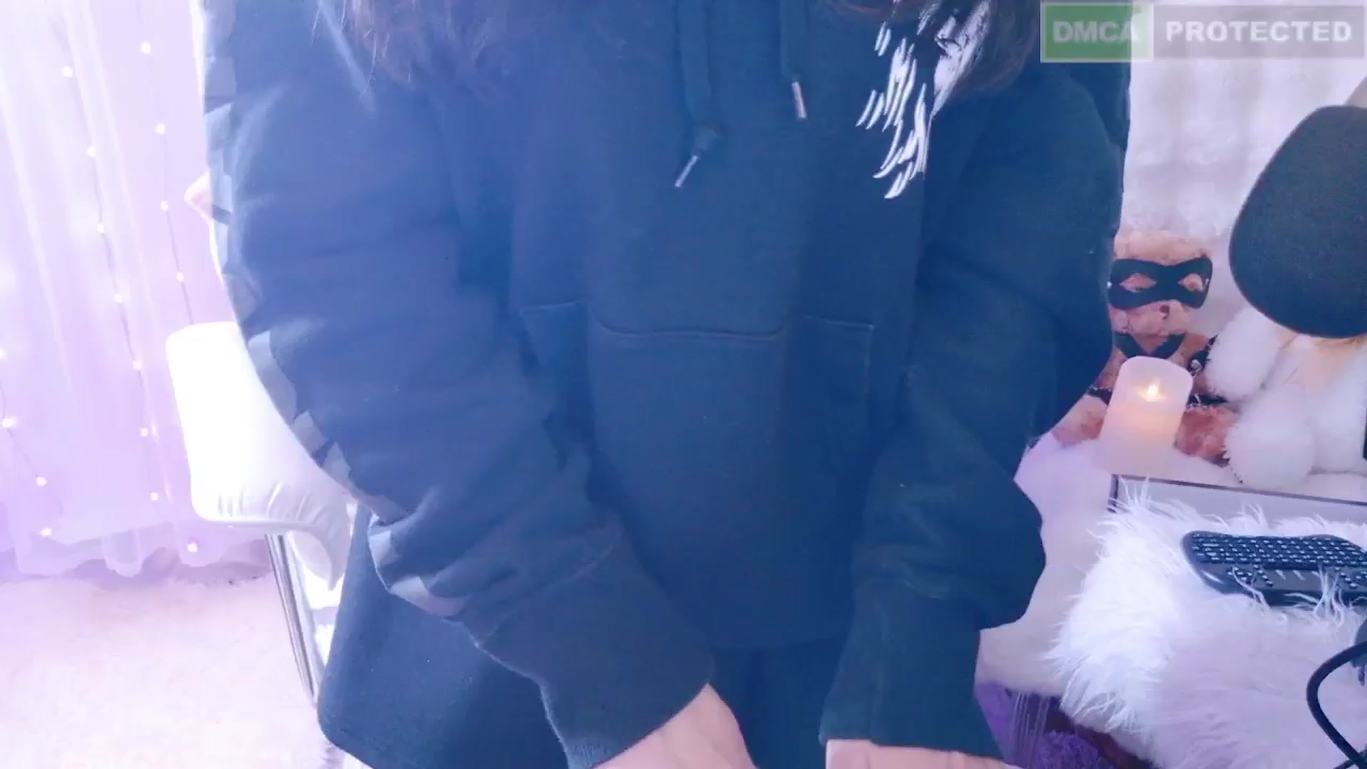 Gallery image thumbnail from kitty_'s myfreecams stream on, 02/01/2025, 06:43 image 6 of 20