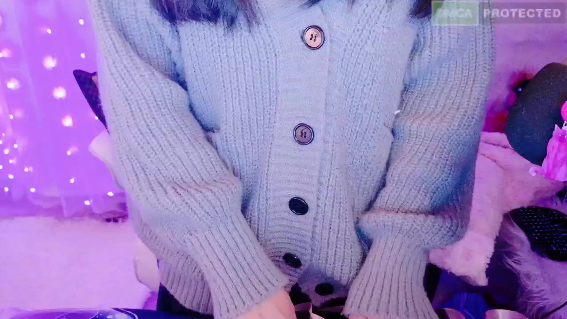 Gallery image thumbnail from kitty_'s myfreecams stream on, 02/01/2025, 10:21 image 10 of 20