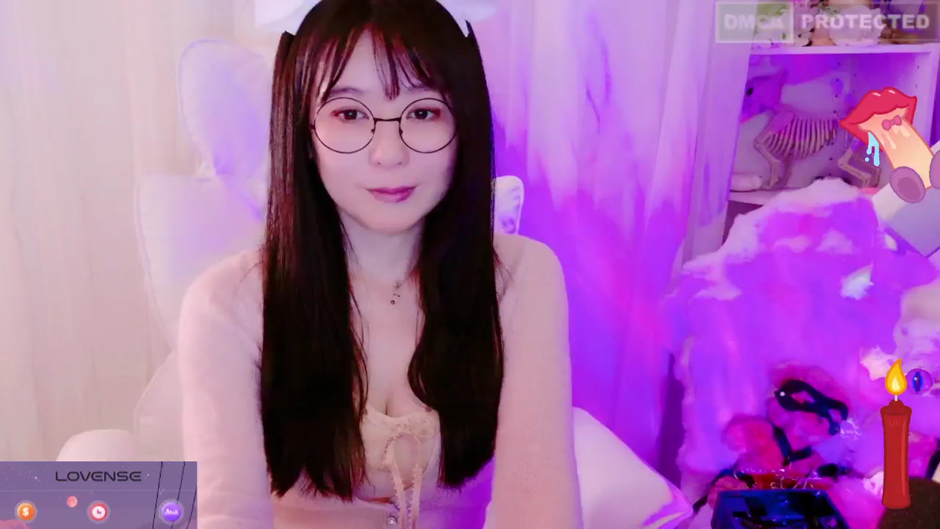 Gallery image thumbnail from kitty_'s myfreecams stream on, 02/08/2025, 06:18 image 14 of 20