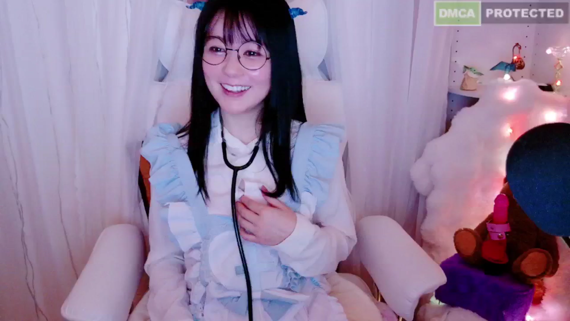Gallery image thumbnail from kitty_'s myfreecams stream on, 02/16/2025, 06:59 image 17 of 20