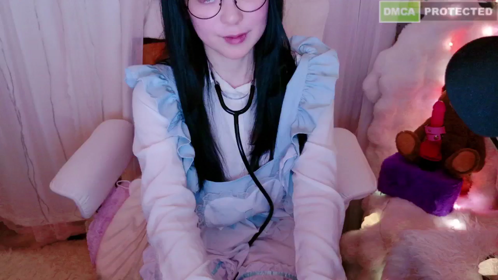 Gallery image thumbnail from kitty_'s myfreecams stream on, 02/16/2025, 06:59 image 15 of 20
