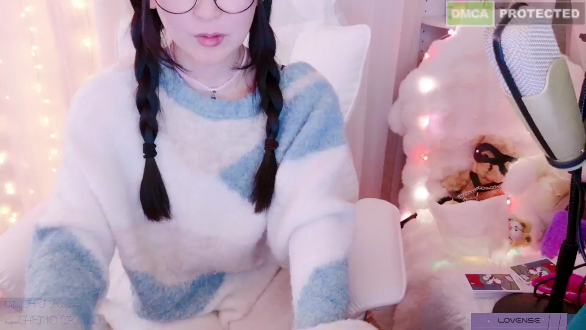 Gallery image thumbnail from kitty_'s myfreecams stream on, 02/23/2025, 09:05 image 8 of 20