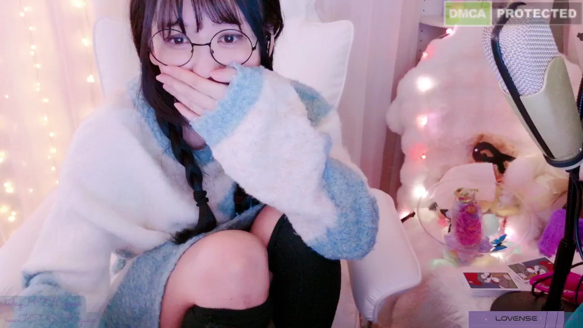 Gallery image thumbnail from kitty_'s myfreecams stream on, 02/23/2025, 09:05 image 11 of 20