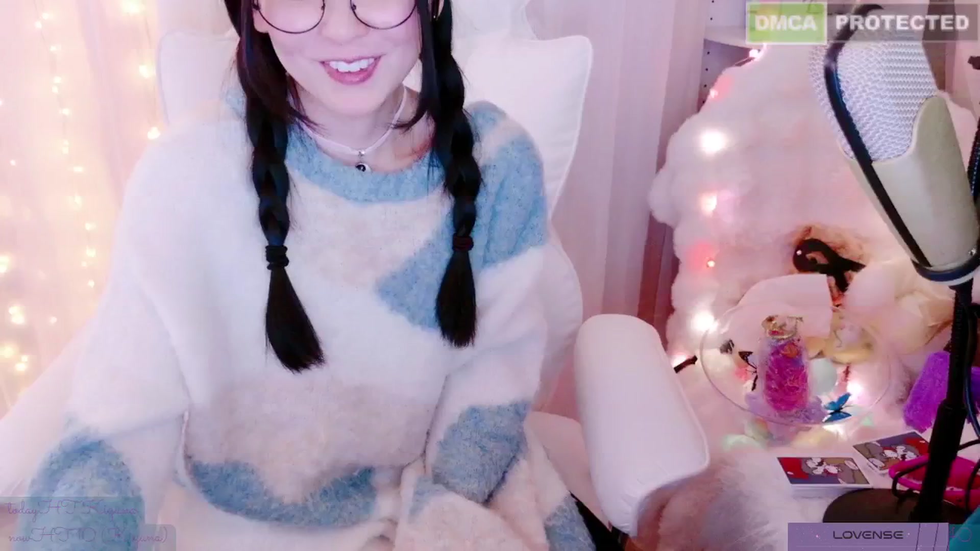 Gallery image thumbnail from kitty_'s myfreecams stream on, 02/23/2025, 09:05 image 9 of 20