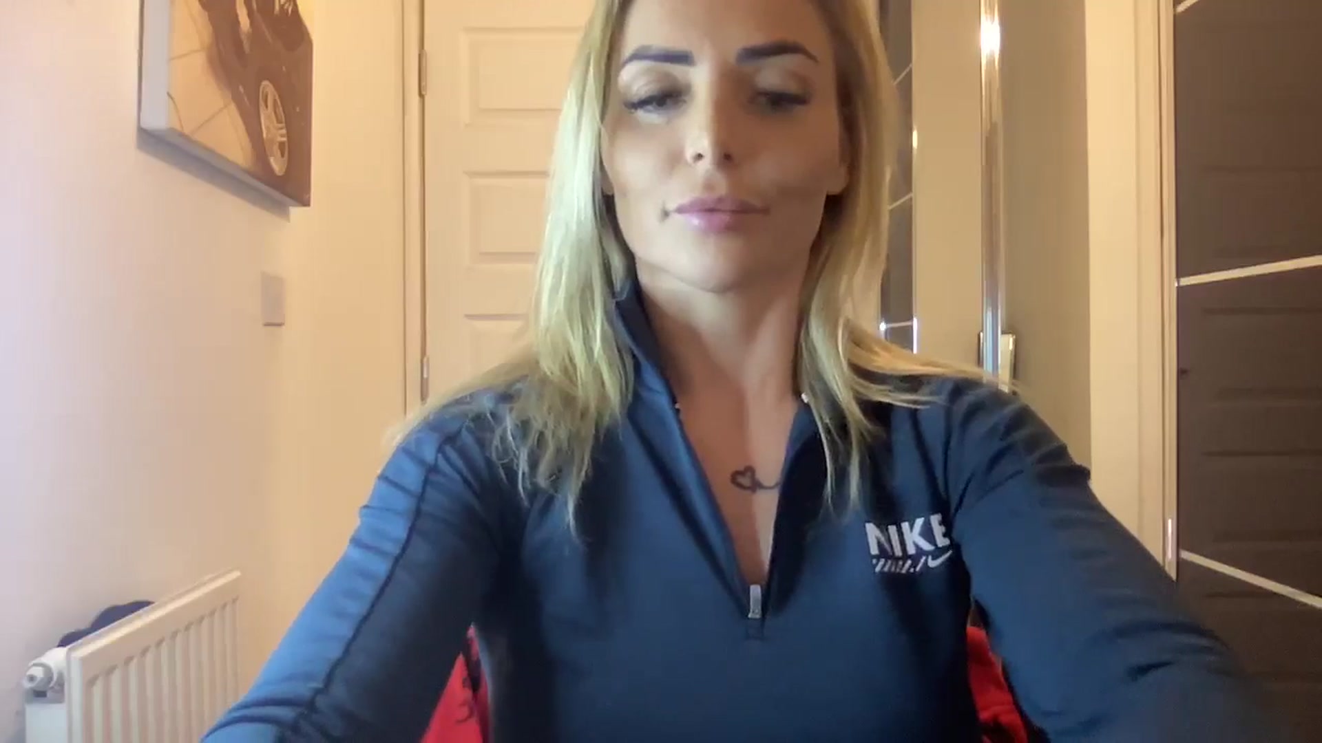 Gallery image thumbnail from kittycatxx's myfreecams stream on, 01/25/2025, 21:08 image 18 of 20