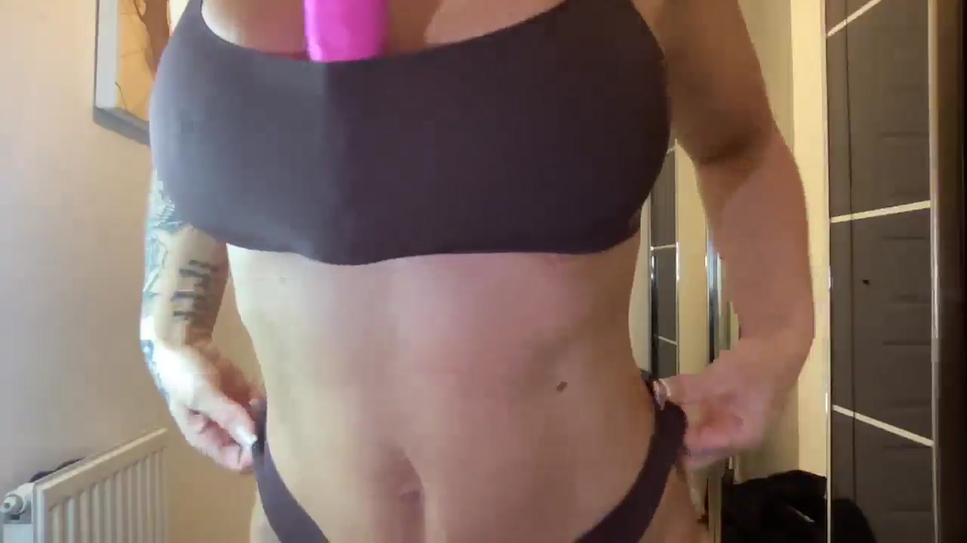 Gallery image thumbnail from kittycatxx's myfreecams stream on, 02/02/2025, 20:45 image 11 of 20