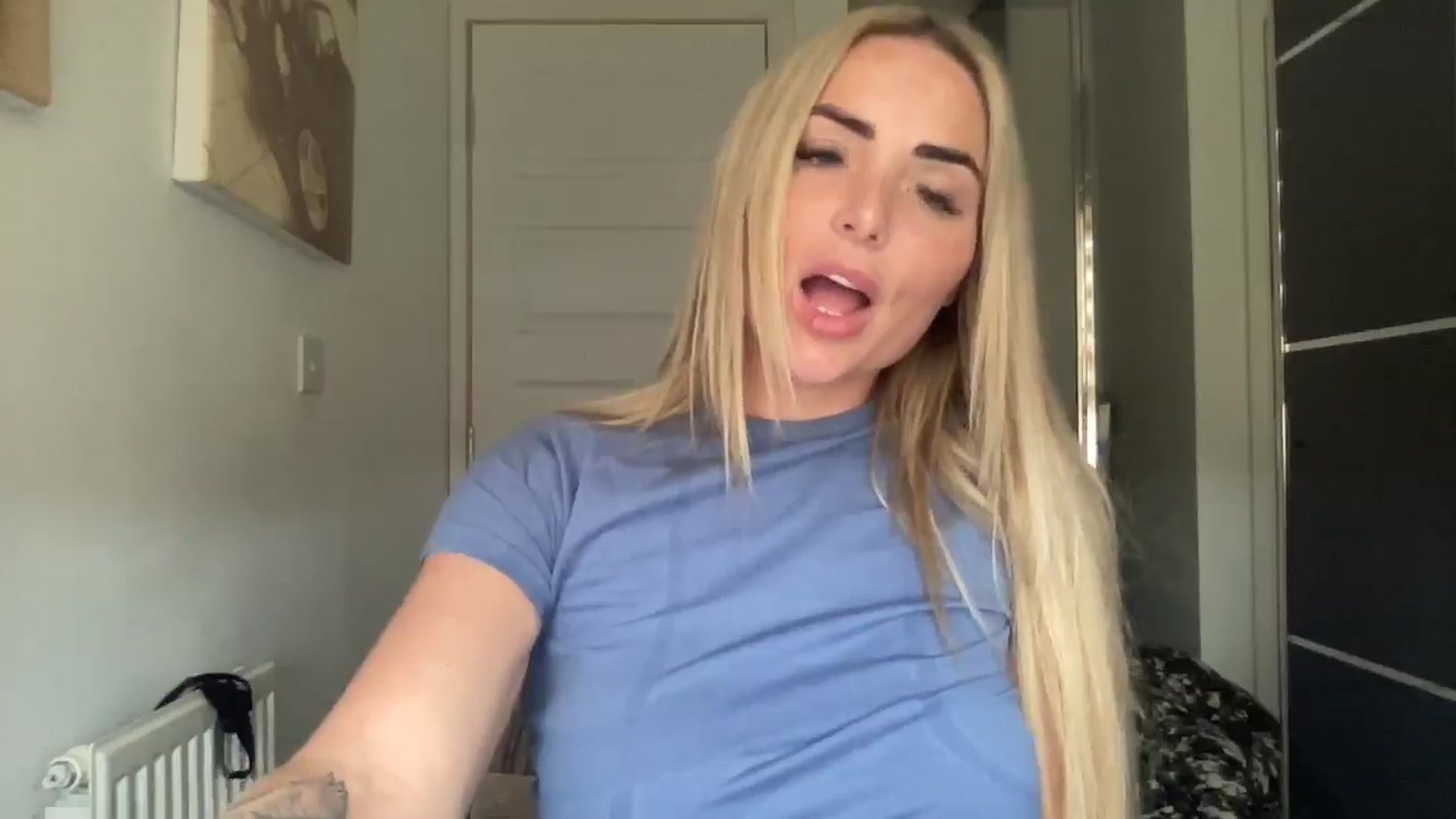 Gallery image thumbnail from kittycatxx's myfreecams stream on, 02/16/2025, 14:14 image 19 of 20