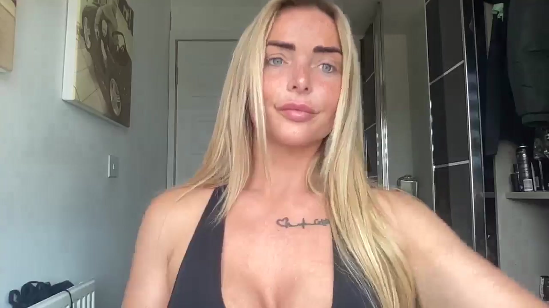 Gallery image thumbnail from kittycatxx's myfreecams stream on, 04/28/2025, 09:18 image 11 of 20
