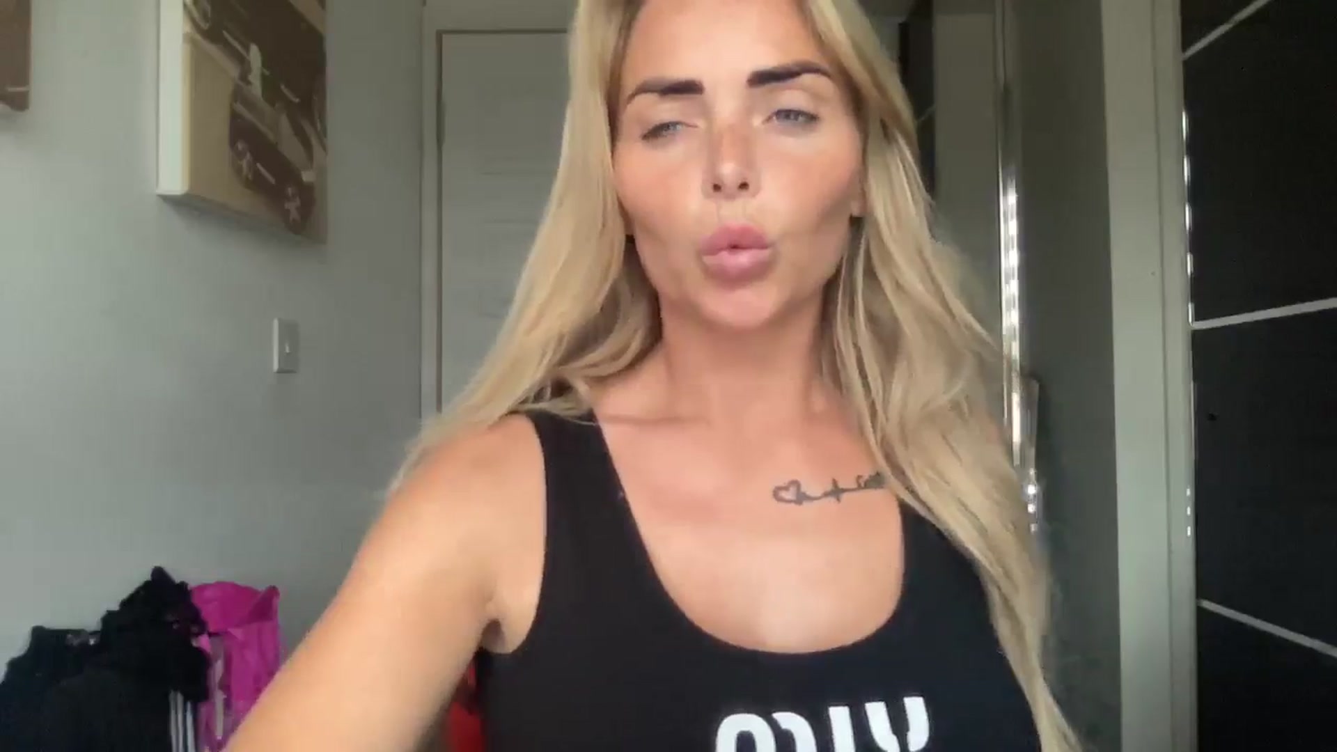 Gallery image thumbnail from kittycatxx's myfreecams stream on, 07/05/2025, 18:58 image 9 of 20