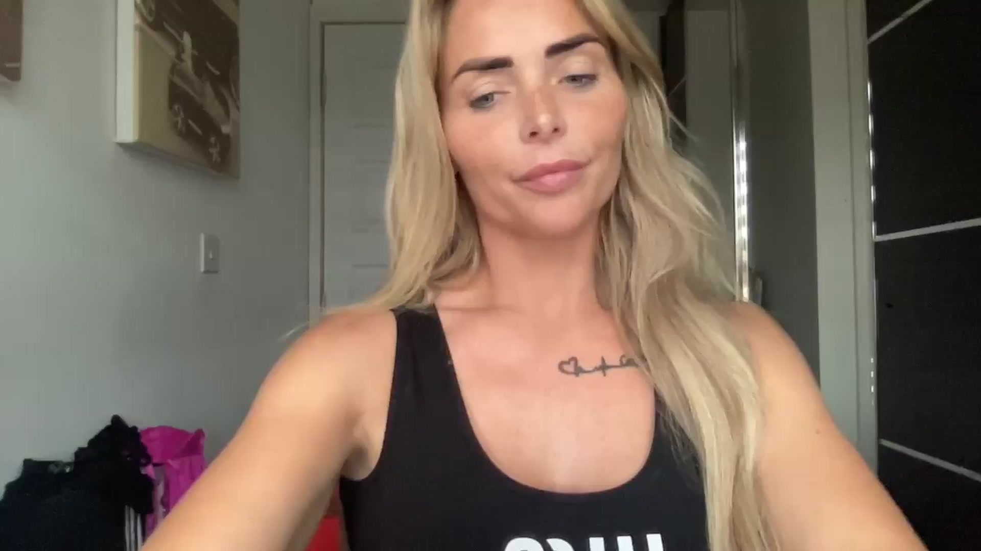 Gallery image thumbnail from kittycatxx's myfreecams stream on, 07/05/2025, 18:58 image 11 of 20
