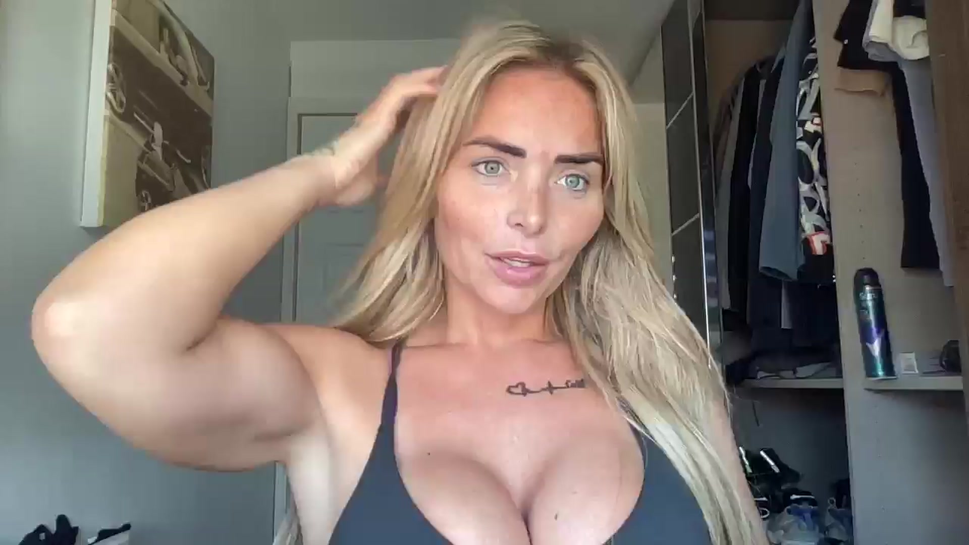 Gallery image thumbnail from kittycatxx's myfreecams stream on, 07/08/2025, 12:07 image 6 of 20
