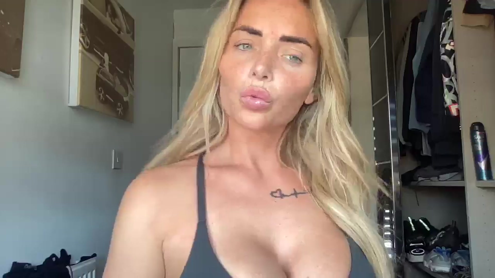 Gallery image thumbnail from kittycatxx's myfreecams stream on, 07/08/2025, 15:48 image 18 of 20